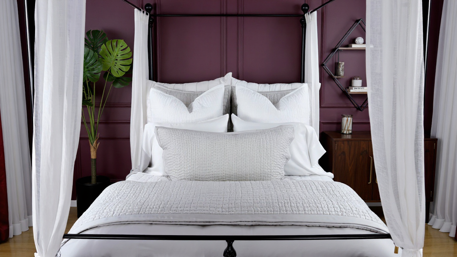 Bordeaux Blanc Queen Bed